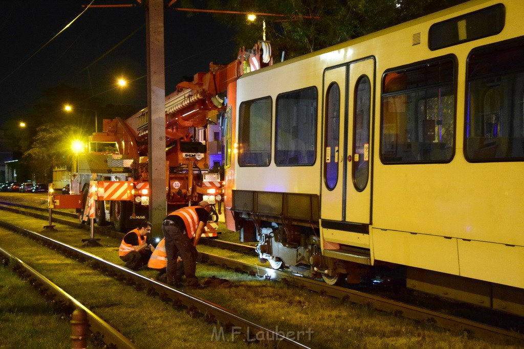 VU PKW Strab Koeln Niehl Amsterdamerstr Friedrich Karlstr P302.JPG - Miklos Laubert